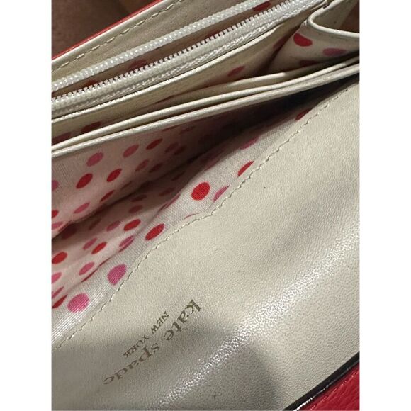 Beautiful Kate Spade Wallet Plenty Of Storage Wallet One Size Good Condition - Picture 9 of 12